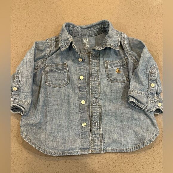 Baby Gap Boys Denim Button down shirt size 6-12 months - Picture 1 of 5